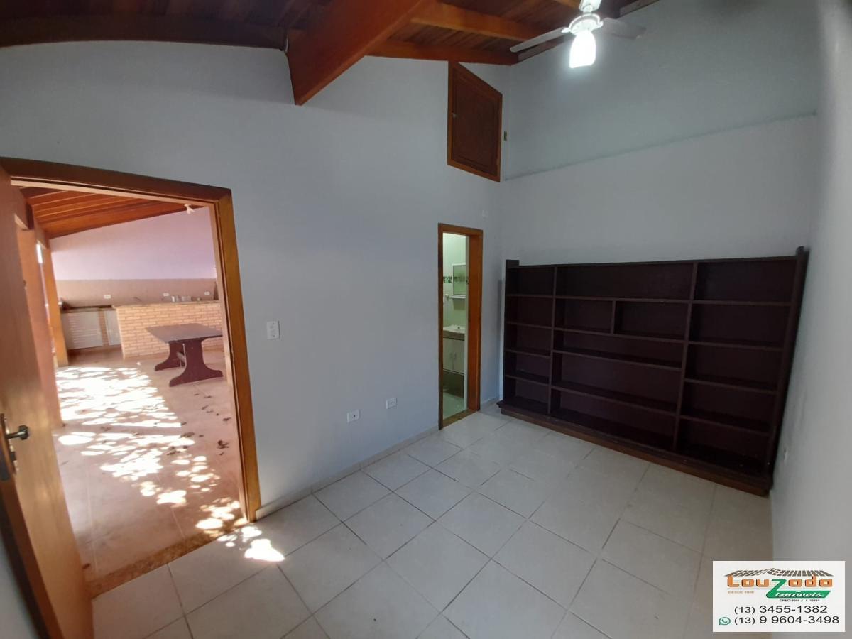 Casa para alugar com 3 quartos, 360m² - Foto 24