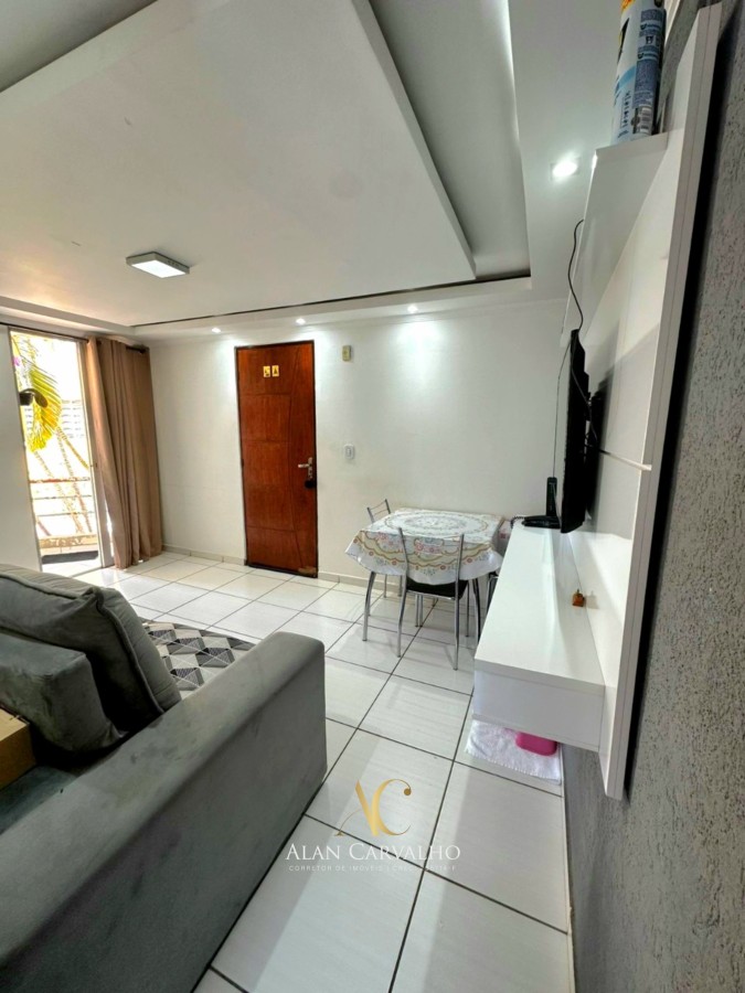 Apartamento à venda com 2 quartos - Foto 2