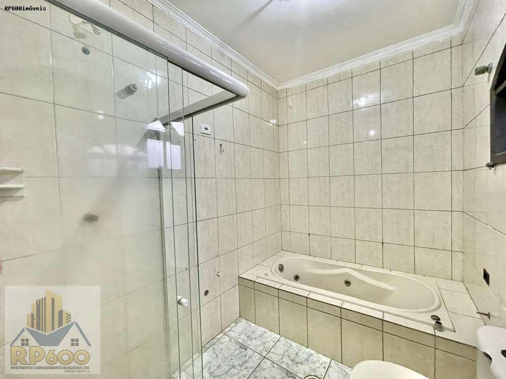 Casa para alugar com 3 quartos, 1183m² - Foto 28