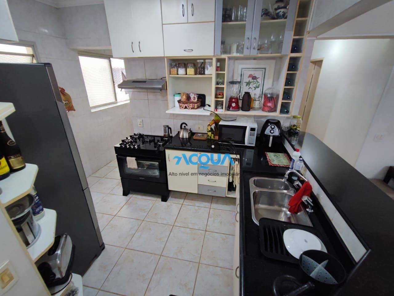 Apartamento à venda com 3 quartos, 87m² - Foto 4