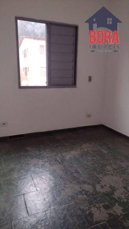 Apartamento para alugar com 2 quartos, 47m² - Foto 4