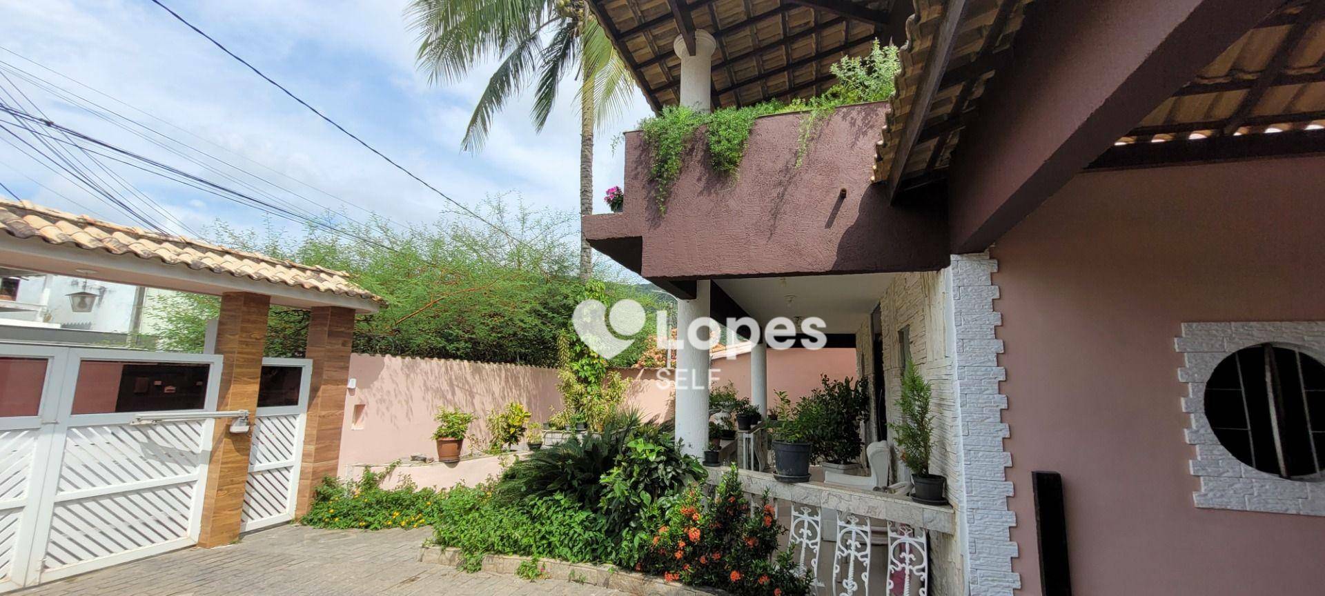 Casa de Condomínio à venda com 5 quartos, 280m² - Foto 2