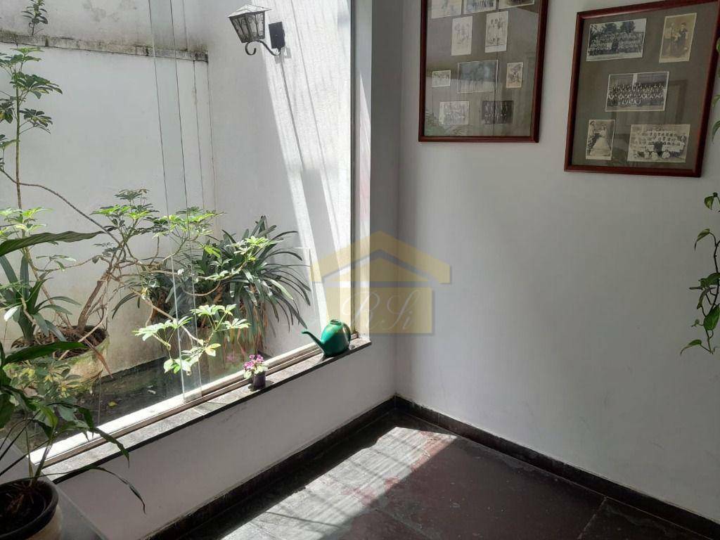 Sobrado à venda com 4 quartos, 264m² - Foto 24