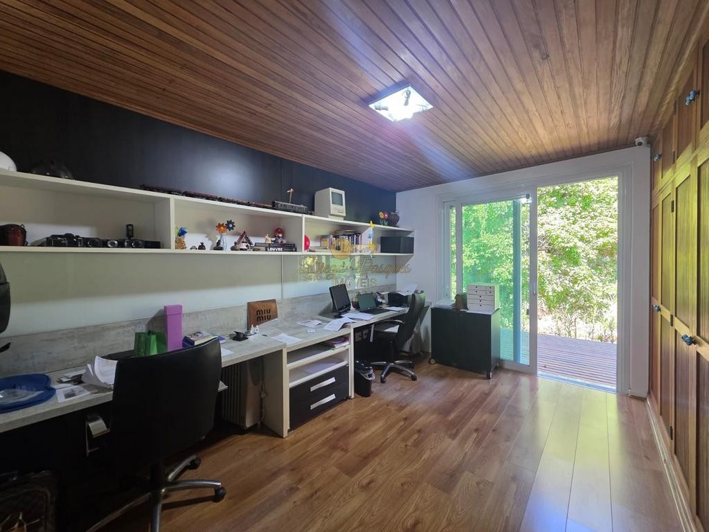 Casa à venda com 4 quartos, 10000m² - Foto 28