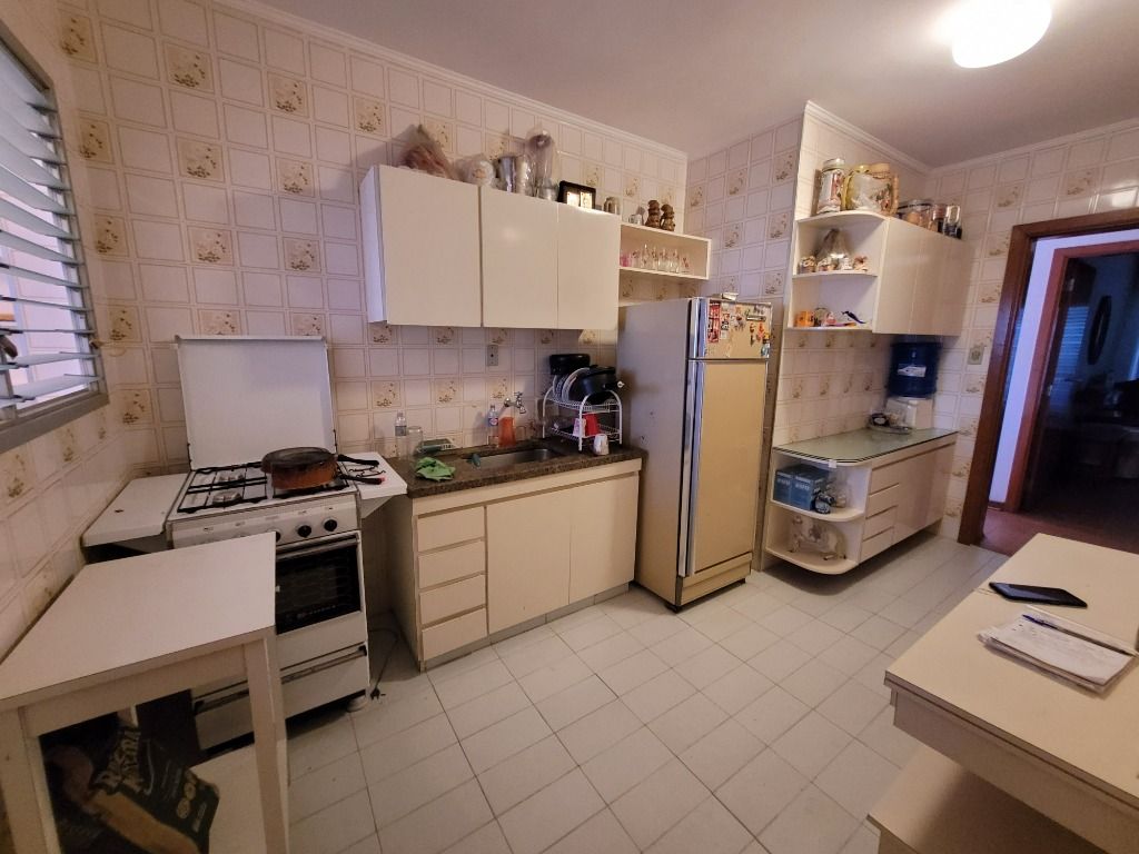 Apartamento à venda com 1 quarto, 60m² - Foto 12