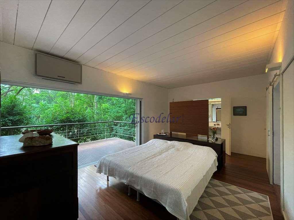 Casa de Condomínio à venda com 3 quartos, 380m² - Foto 47