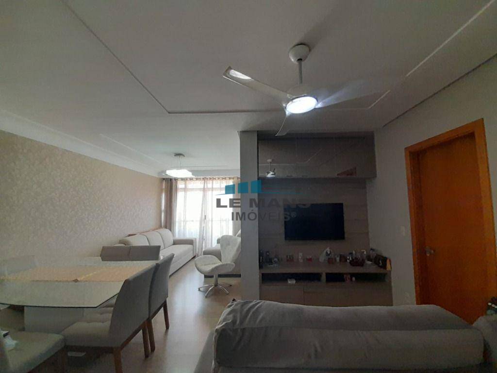 Apartamento à venda com 3 quartos, 88m² - Foto 7