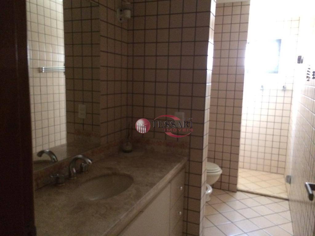 Apartamento à venda e aluguel com 3 quartos, 186m² - Foto 18