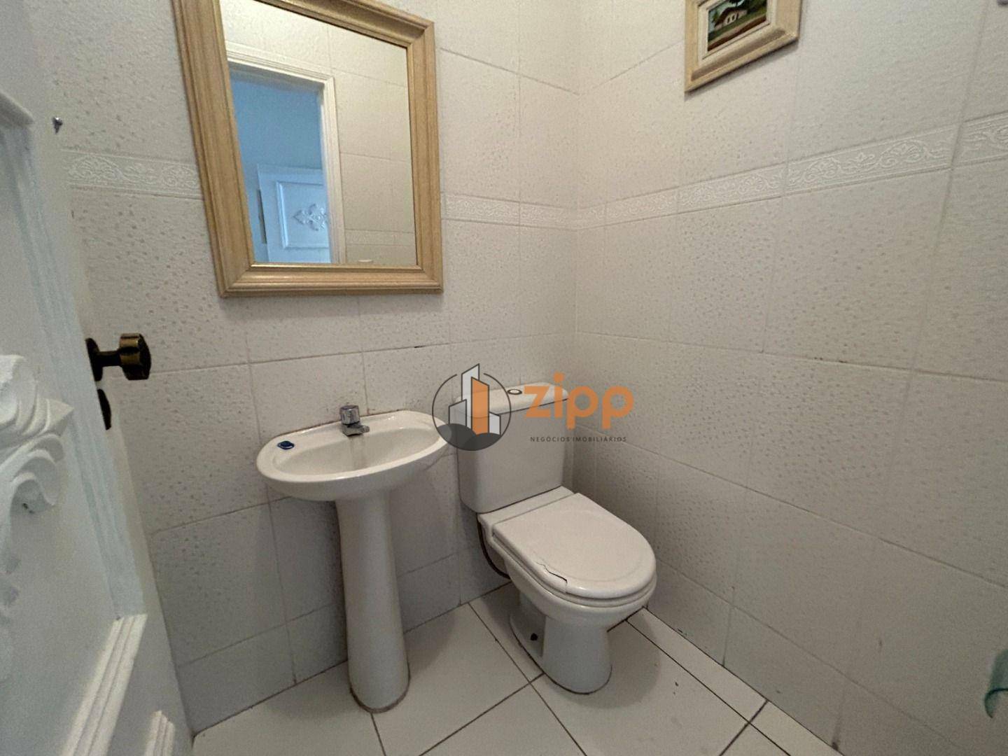 Sobrado à venda com 4 quartos, 256m² - Foto 8