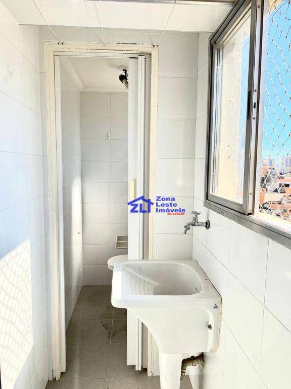 Apartamento à venda com 2 quartos, 60m² - Foto 5