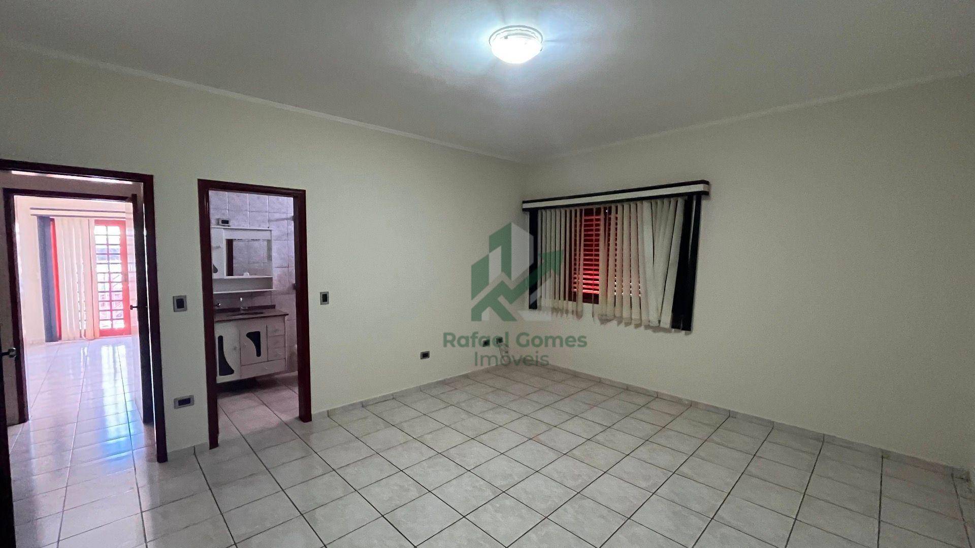 Casa, 4 quartos, 250 m² - Foto 1