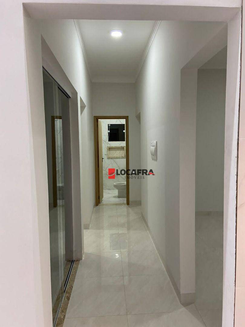 Casa à venda com 3 quartos, 120m² - Foto 14