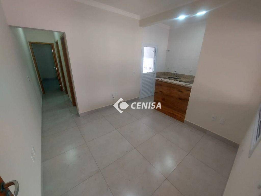 Casa à venda com 2 quartos, 68m² - Foto 5