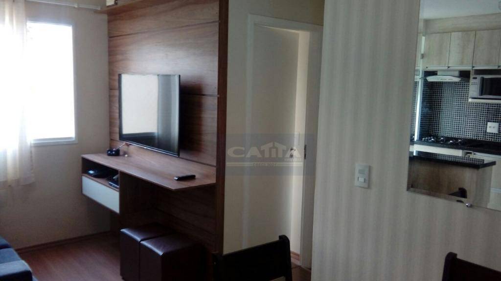 Apartamento à venda com 2 quartos, 47m² - Foto 2