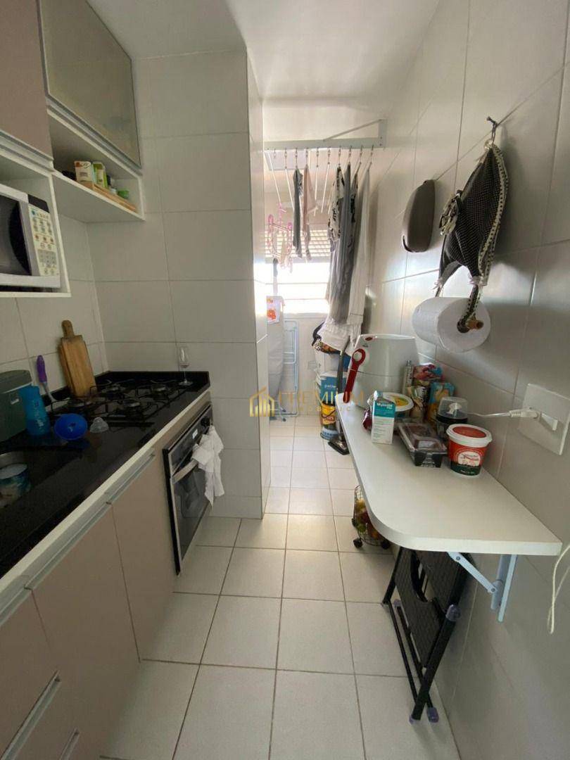 Apartamento à venda com 2 quartos, 63m² - Foto 6