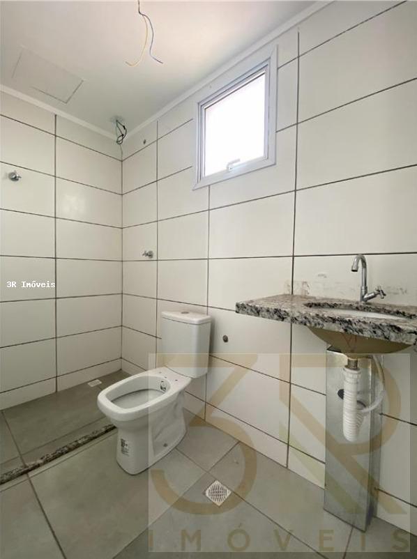 Apartamento à venda com 2 quartos, 61m² - Foto 15