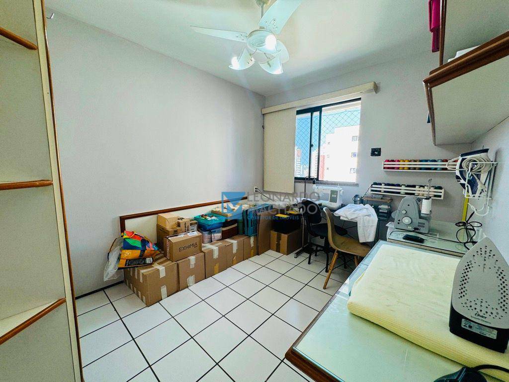 Apartamento à venda com 4 quartos, 140m² - Foto 18