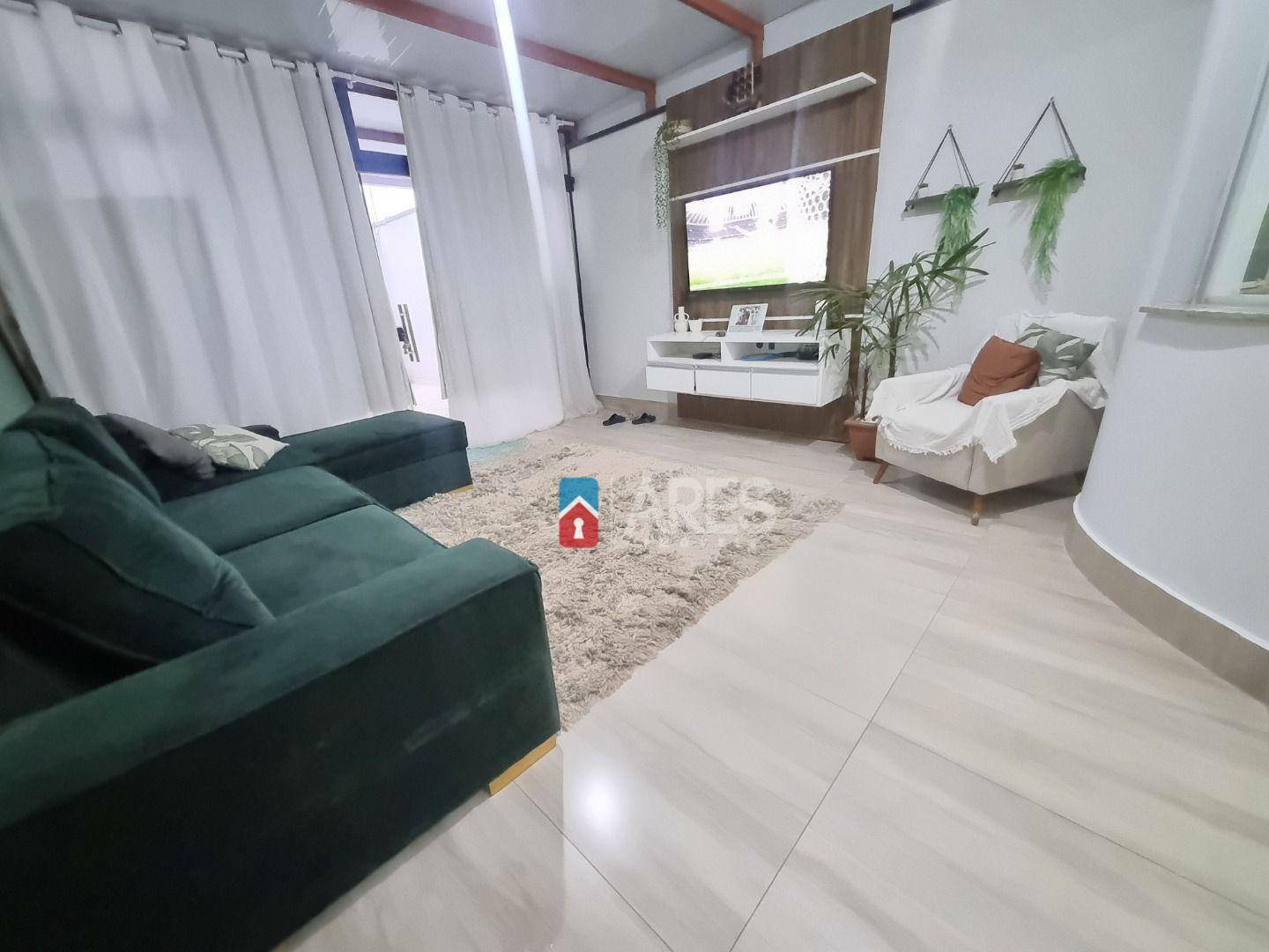 Casa à venda com 3 quartos, 90m² - Foto 3