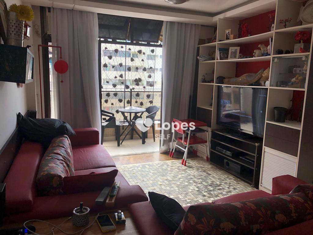 Apartamento à venda com 3 quartos, 140m² - Foto 1