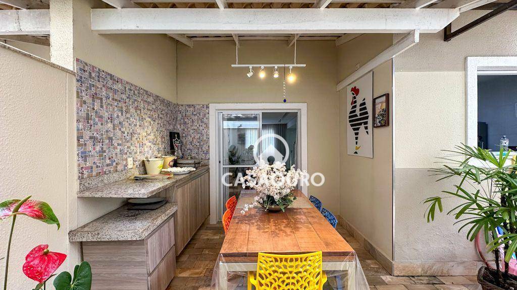 Casa de Condomínio à venda com 4 quartos, 165m² - Foto 13