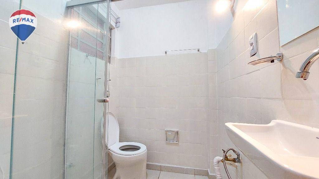 Apartamento para alugar com 1 quarto, 40m² - Foto 7