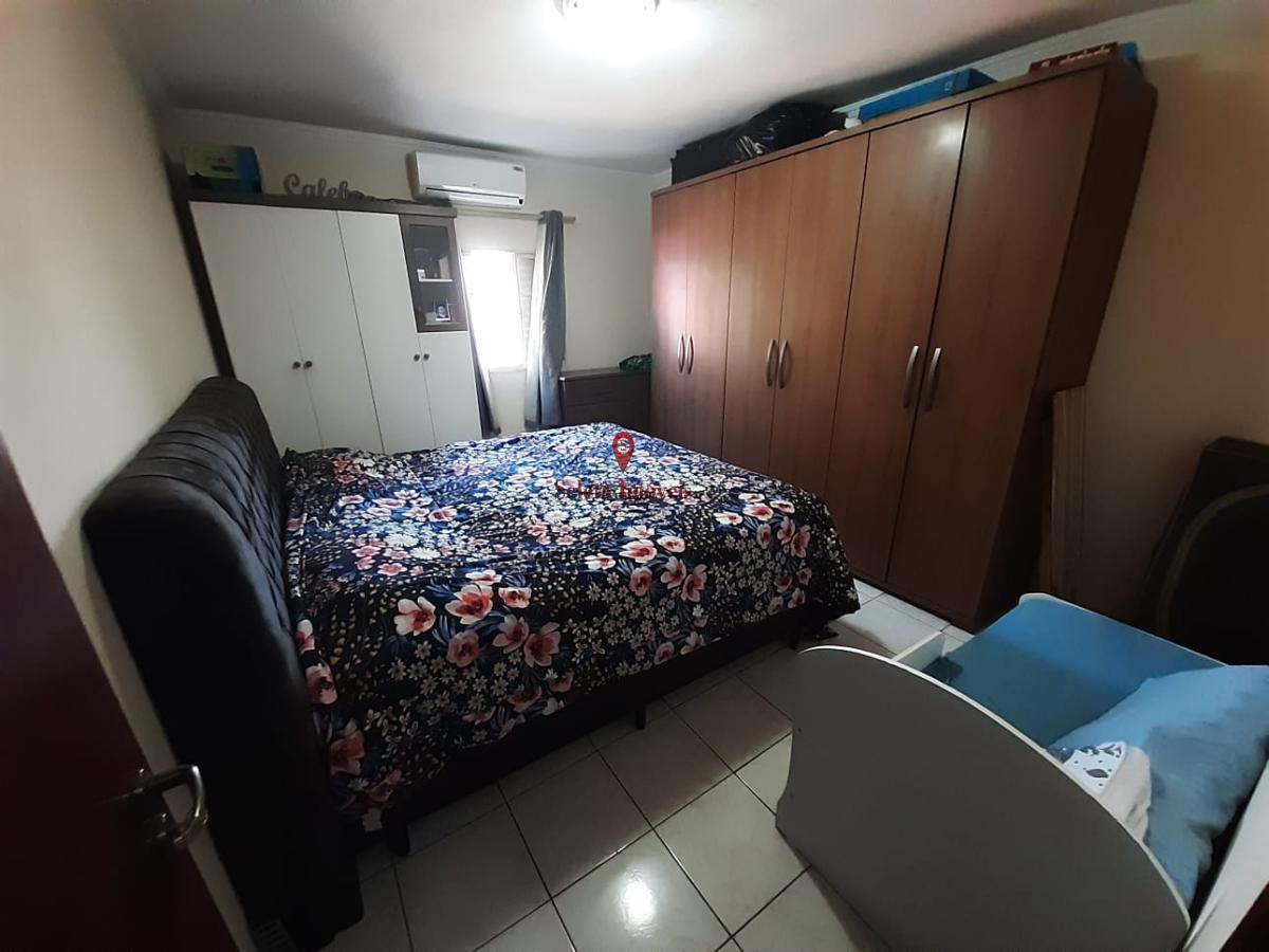 Casa à venda com 2 quartos, 80m² - Foto 12