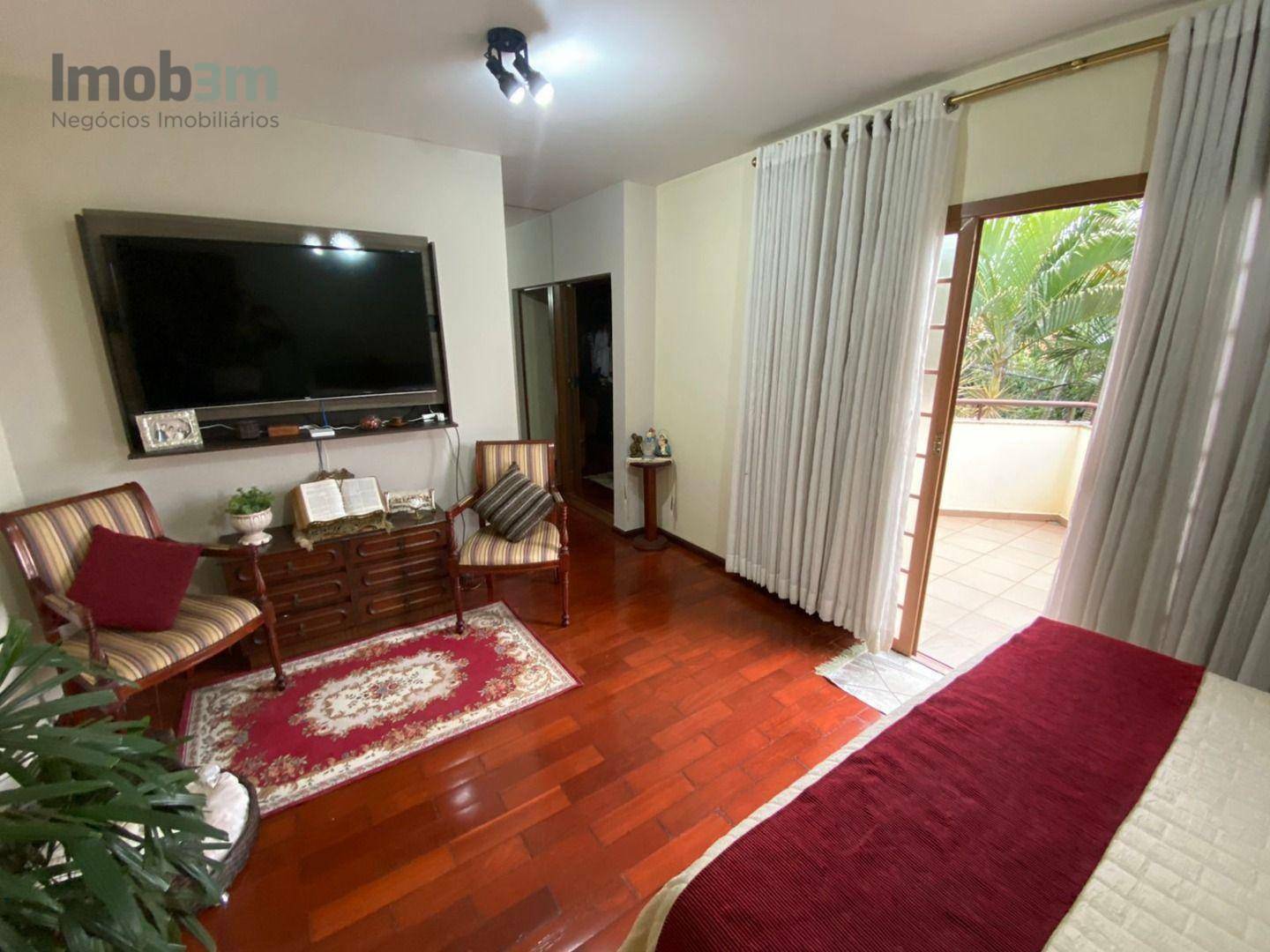 Sobrado à venda com 4 quartos, 360m² - Foto 22