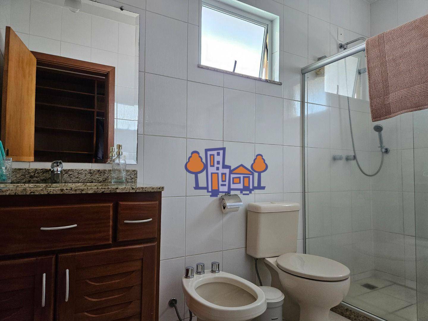 Casa à venda com 5 quartos, 326m² - Foto 42