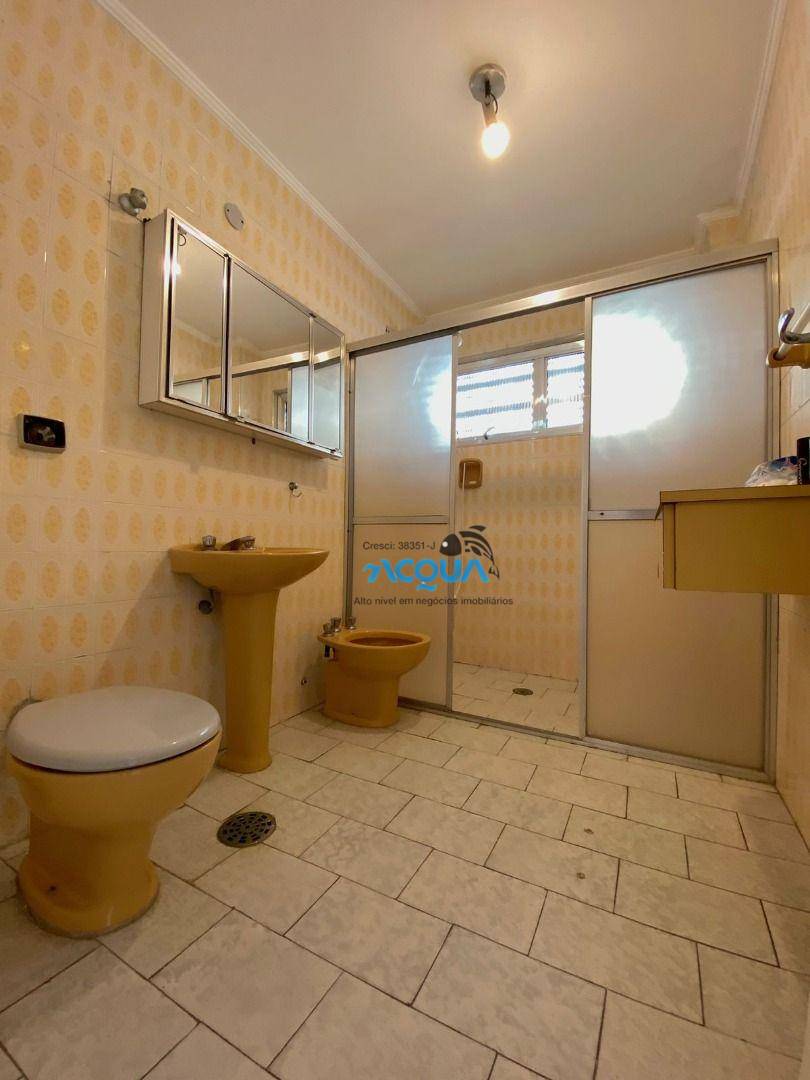 Apartamento à venda com 3 quartos, 181m² - Foto 8