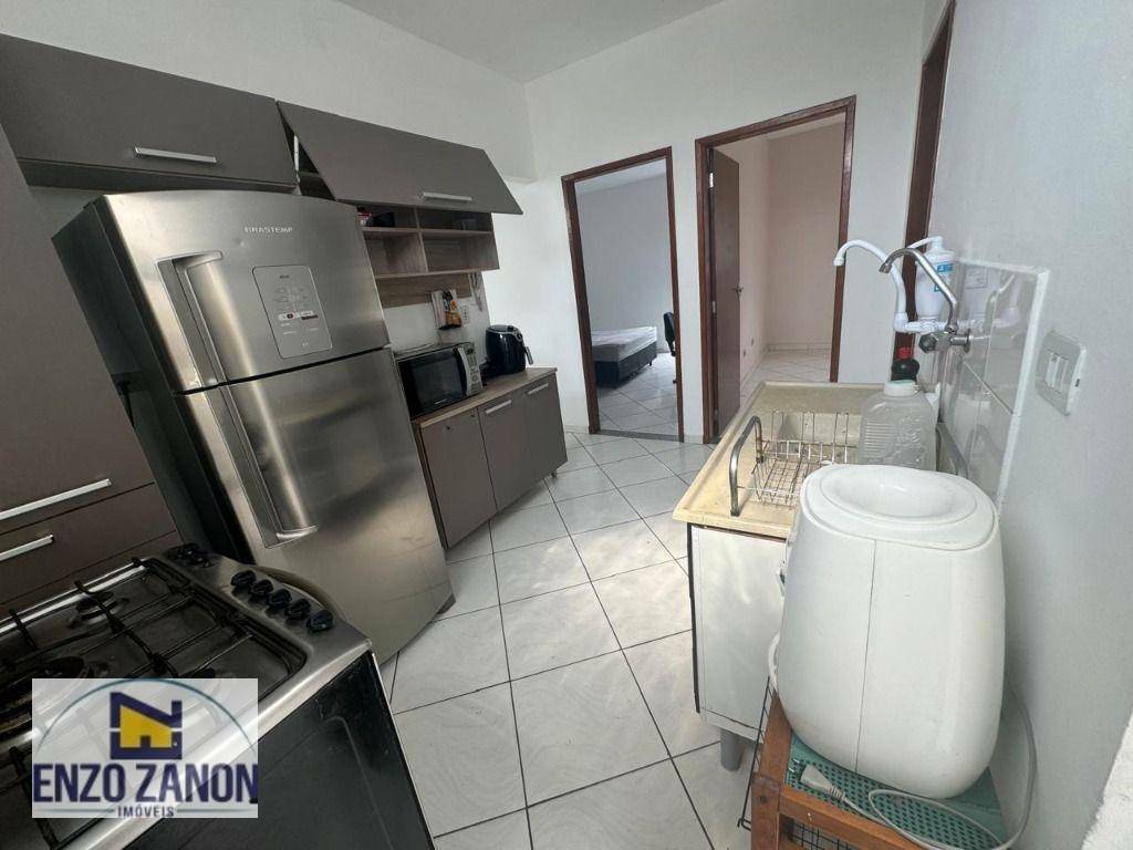 Apartamento para alugar com 2 quartos, 70m² - Foto 23