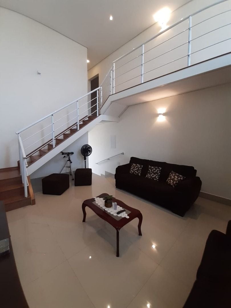 Casa à venda com 4 quartos, 190m² - Foto 3