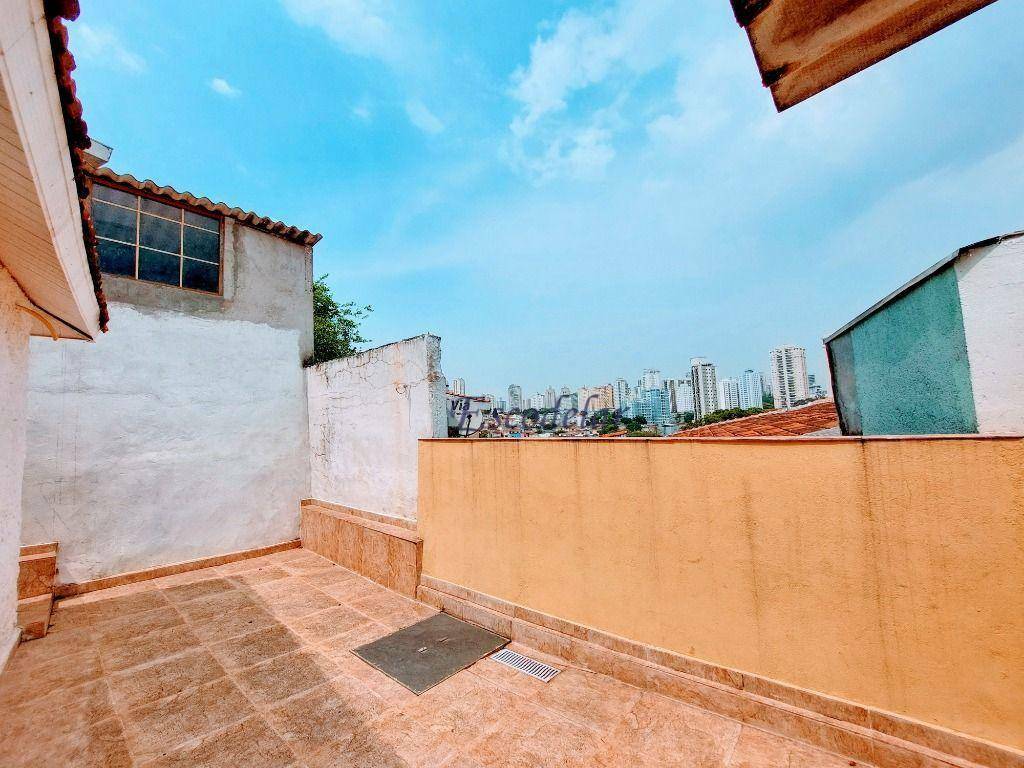 Casa à venda com 6 quartos, 230m² - Foto 42