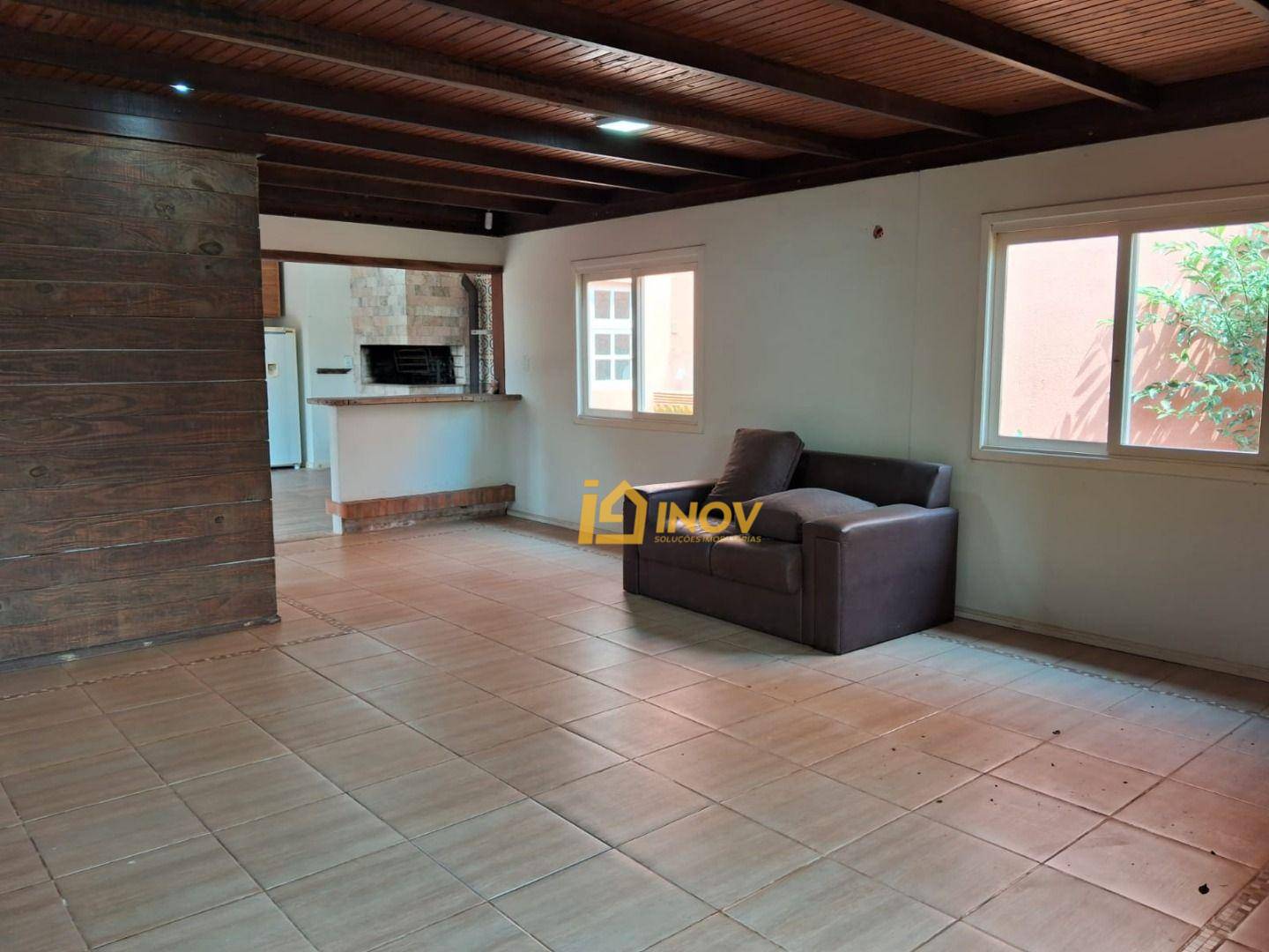 Casa à venda com 4 quartos, 320m² - Foto 15