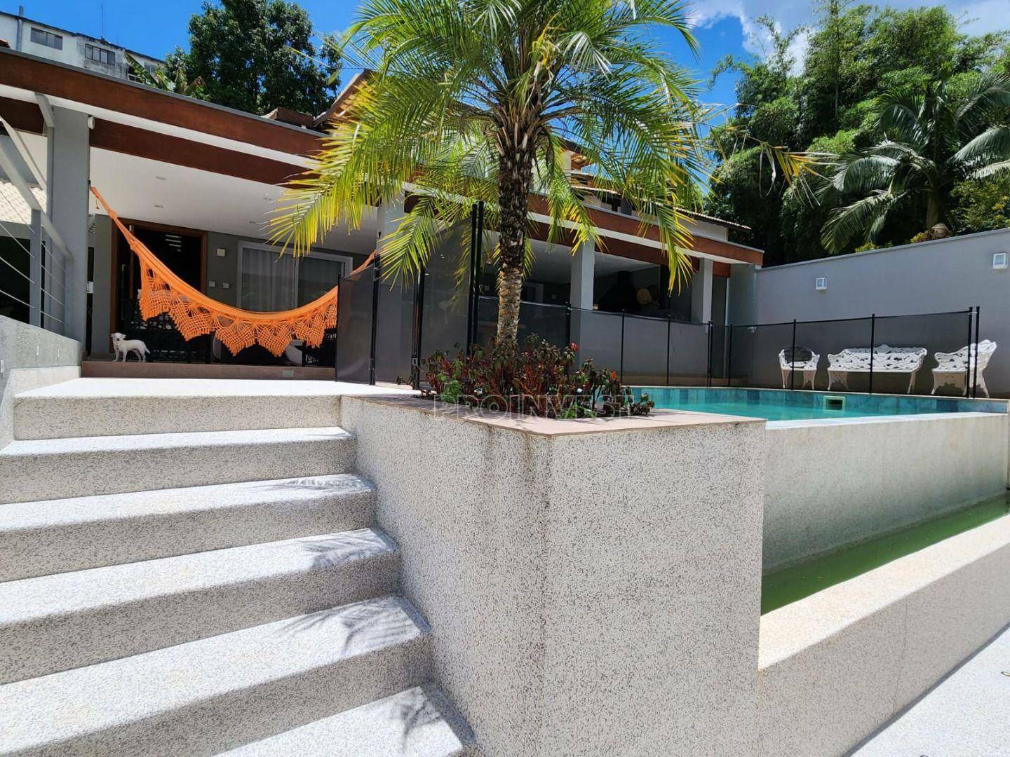 Casa de Condomínio à venda com 3 quartos, 290m² - Foto 31