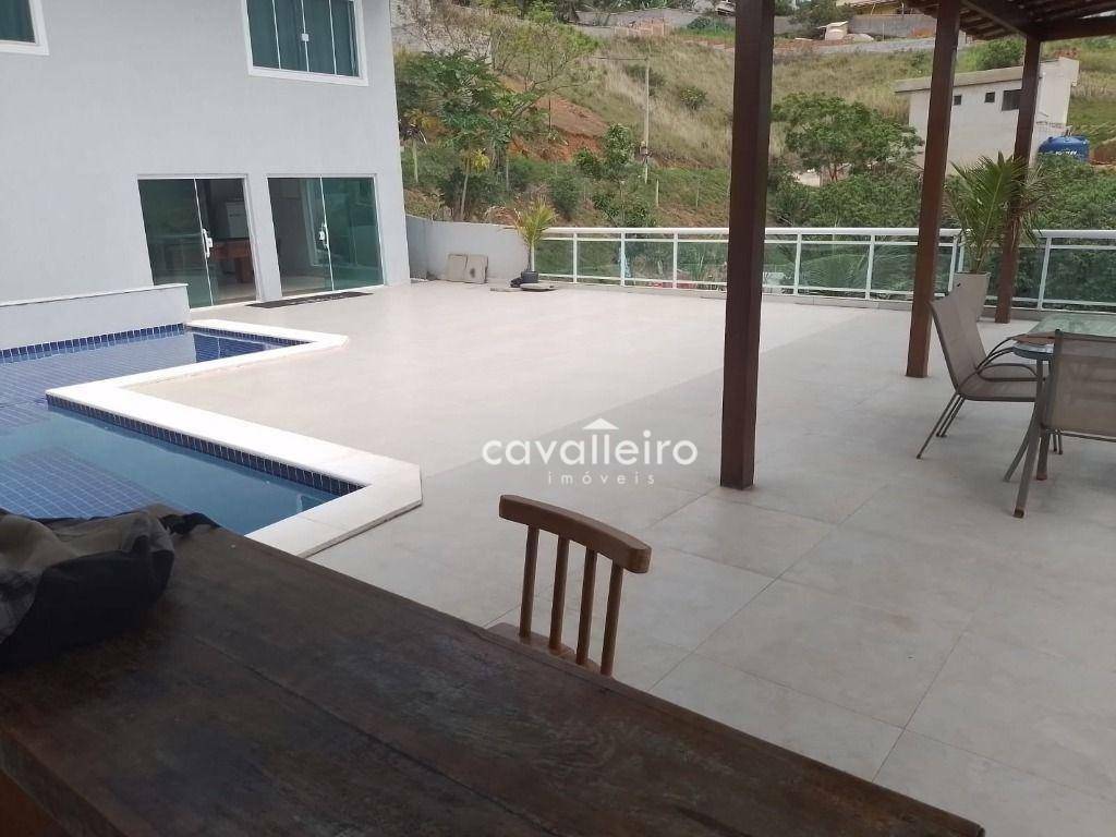 Casa à venda com 3 quartos, 341m² - Foto 21