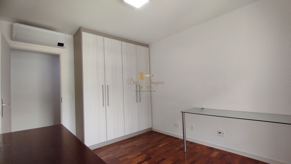 Apartamento à venda com 3 quartos, 140m² - Foto 8