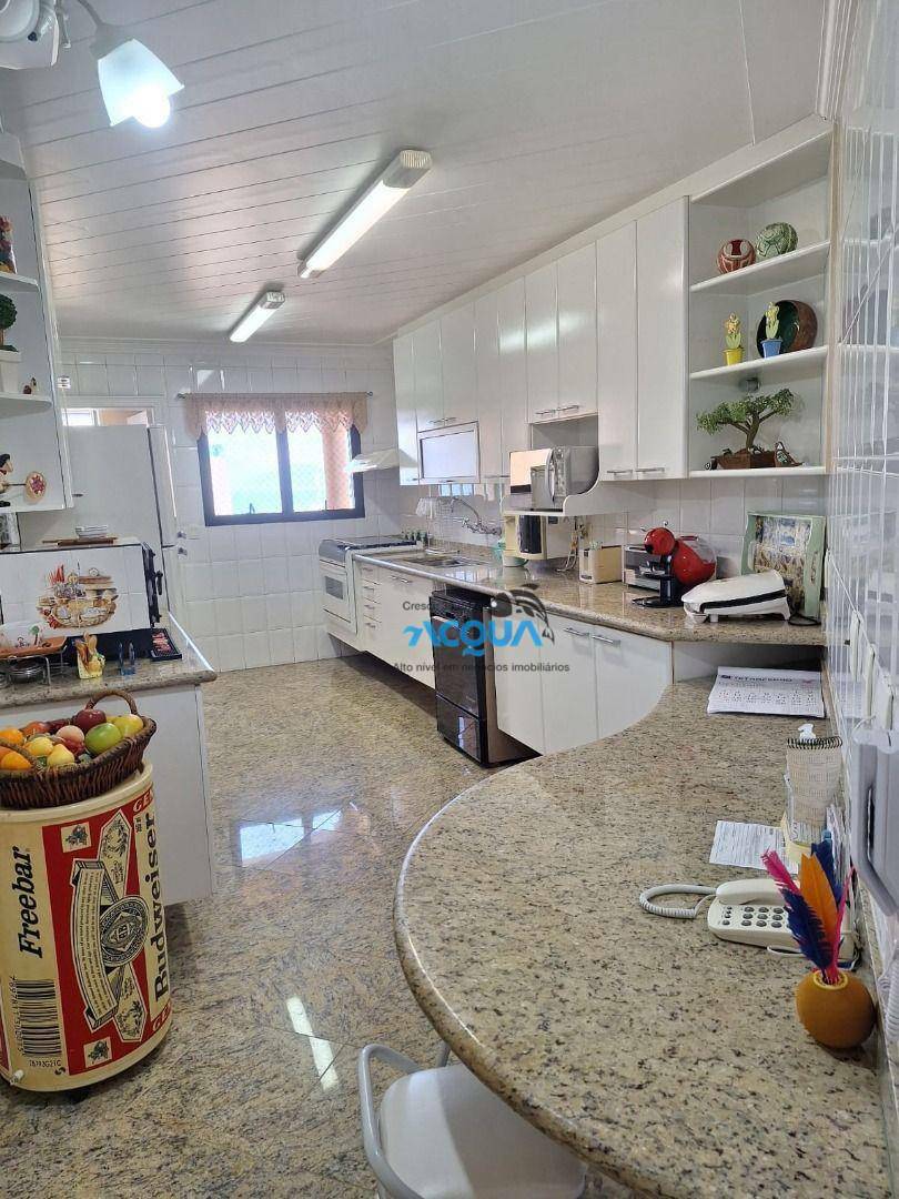 Apartamento à venda com 3 quartos, 160m² - Foto 7