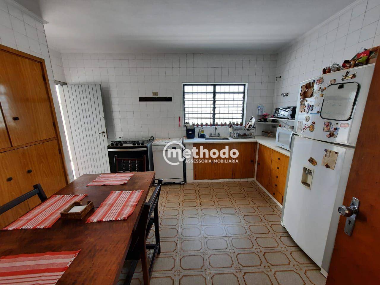 Casa à venda com 3 quartos, 206m² - Foto 17