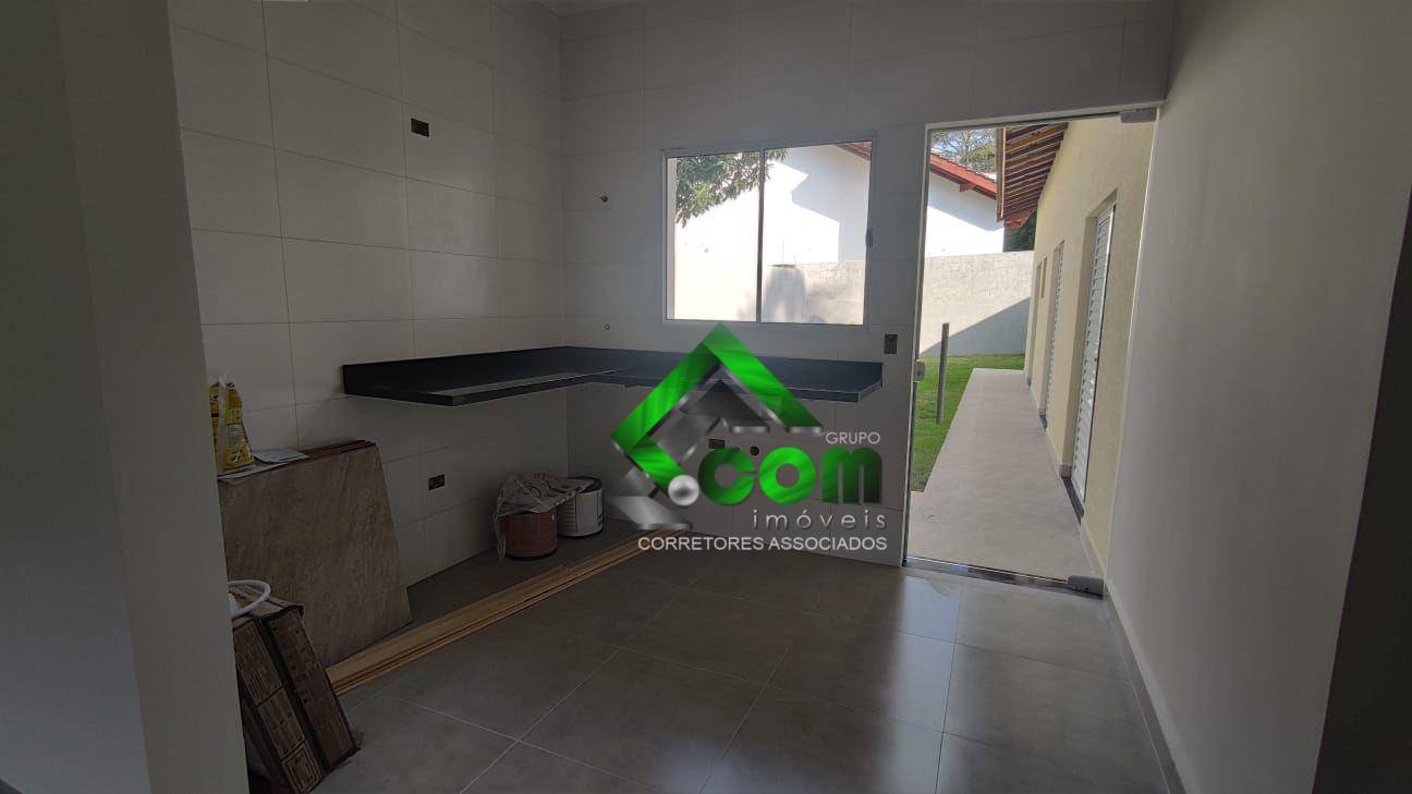 Casa à venda com 4 quartos, 95m² - Foto 26