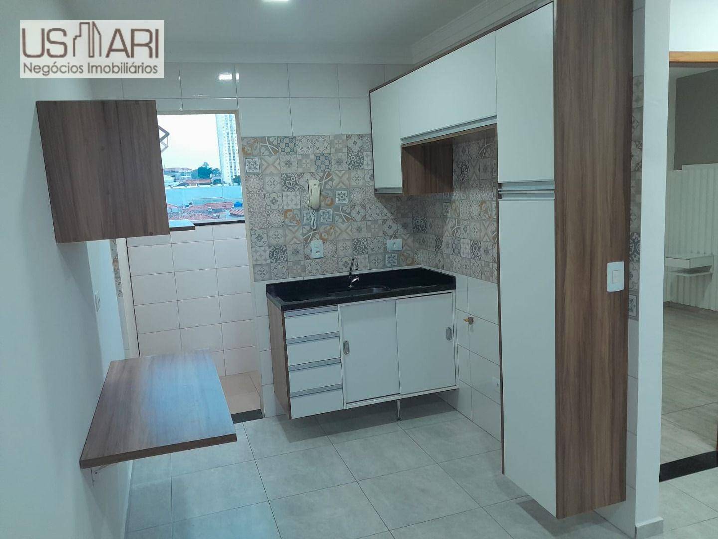 Sobrado à venda com 2 quartos, 36m² - Foto 1