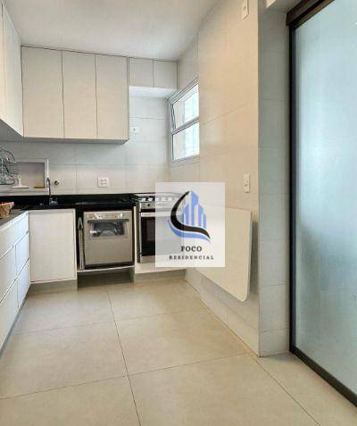 Apartamento à venda com 3 quartos, 94m² - Foto 19