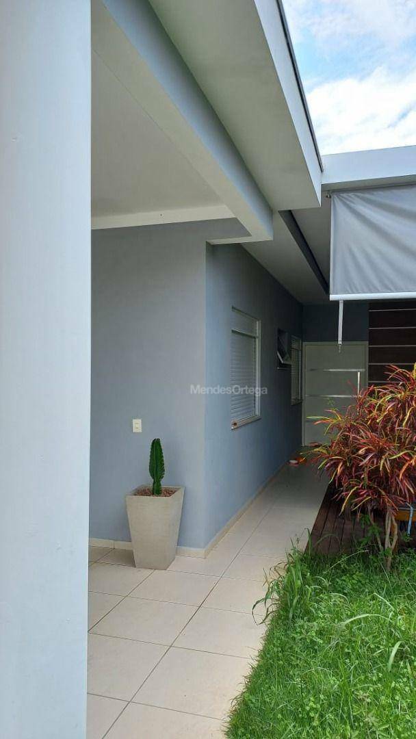 Casa à venda com 3 quartos, 191m² - Foto 24