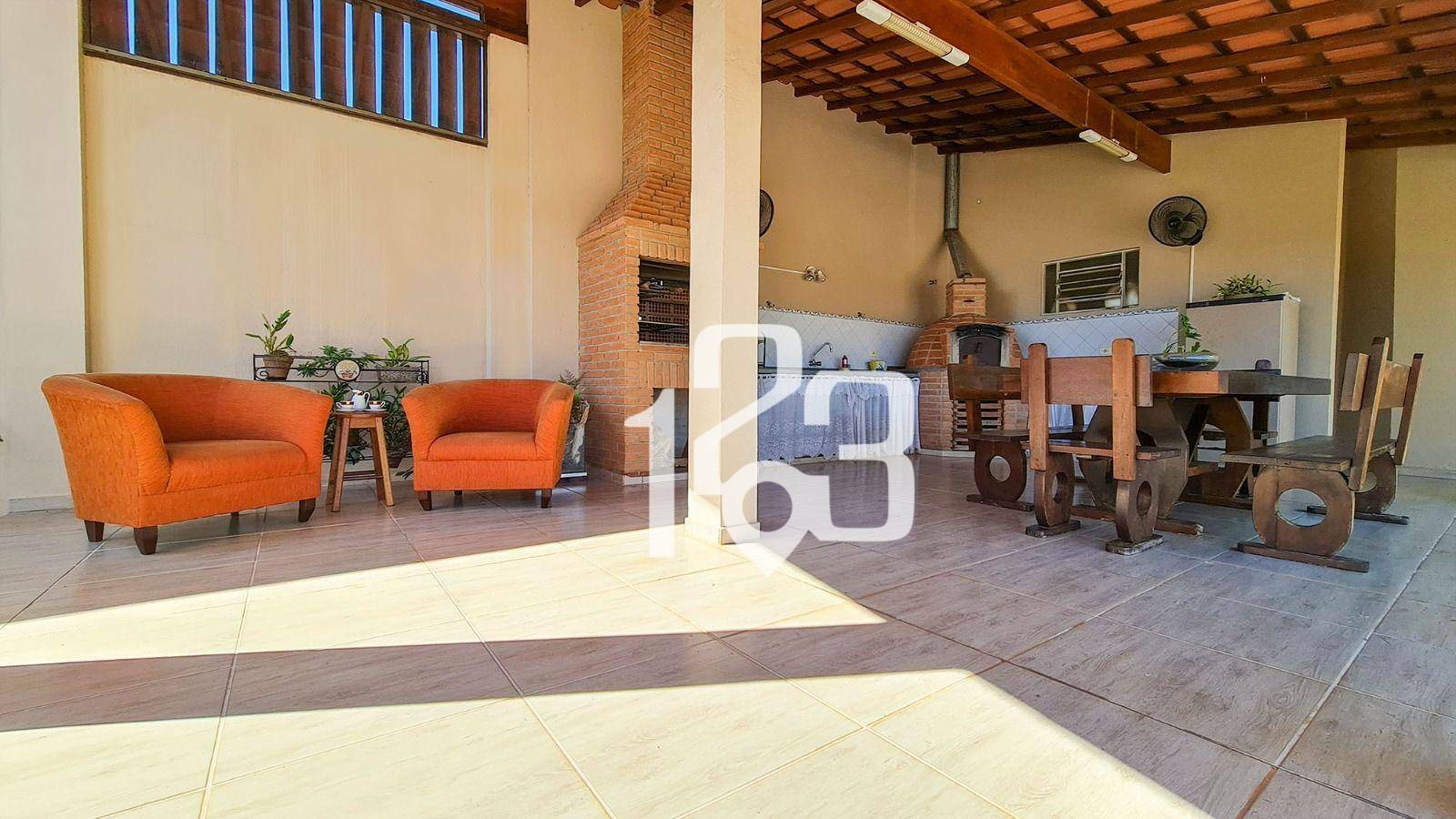 Casa à venda com 4 quartos, 251m² - Foto 32