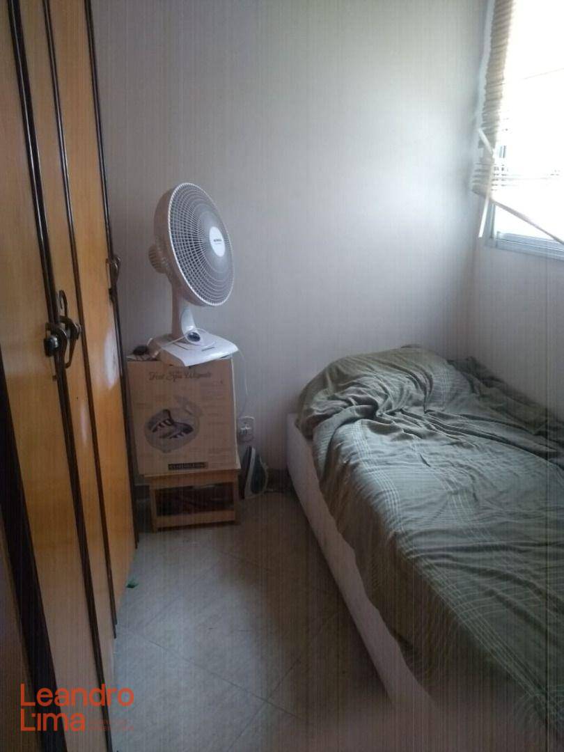 Apartamento para alugar com 3 quartos, 70m² - Foto 8