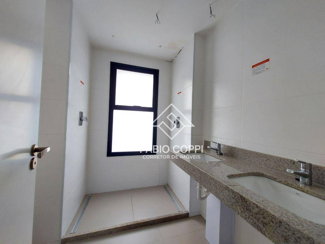 Apartamento à venda com 3 quartos, 159m² - Foto 16