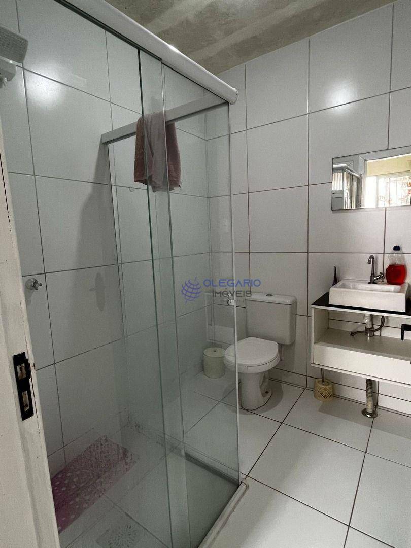 Casa à venda com 3 quartos, 284m² - Foto 5