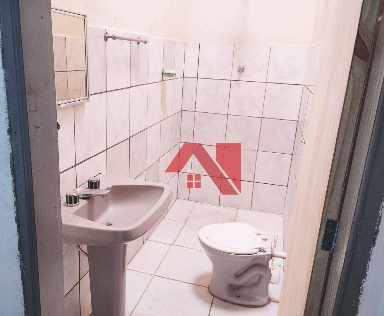 Casa para alugar com 1 quarto, 120m² - Foto 5