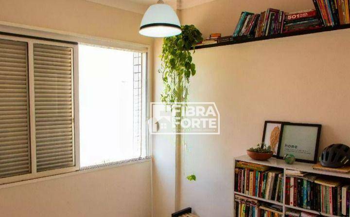 Apartamento à venda com 2 quartos, 71m² - Foto 8