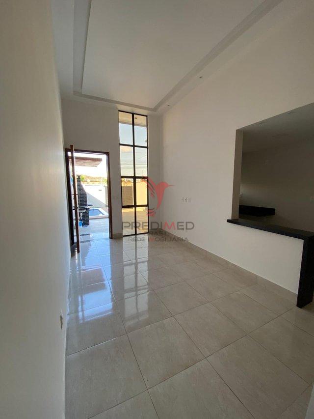 Casa à venda com 3 quartos, 78m² - Foto 1