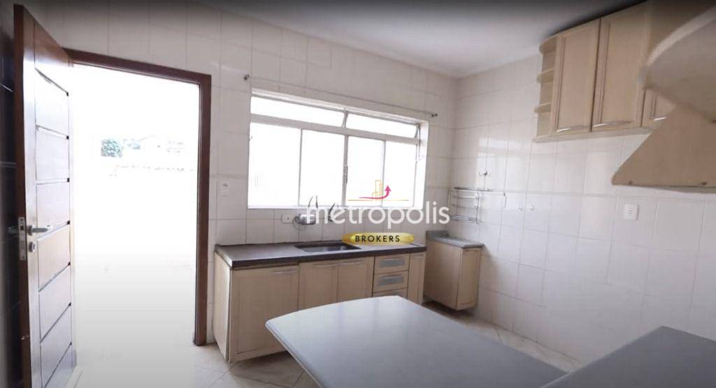 Sobrado à venda com 3 quartos, 179m² - Foto 3